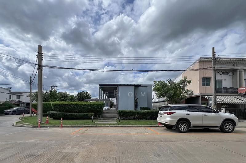 Pleno Rattanathibet – Chaiyaphruek, Nonthaburi, Ratchaphruek-Kanchanaphisek Road, Phimonrat, Bang Bua Thong, Nonthaburi, 3 Bedrooms, 130 sqm, Townhouse For Sale, by NTBHOME, 500507519 - DDproperty.com