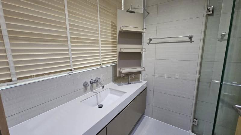 Siri At Sukhumvit, Bangkok, 902 Sukhumvit Road, Phra Kanong, Khlong Toei, Bangkok, 1 Bedroom, 52 sqm, Condo For Rent, by BANGKOK PROPERTY AGENTS, 500507527 - DDproperty.com