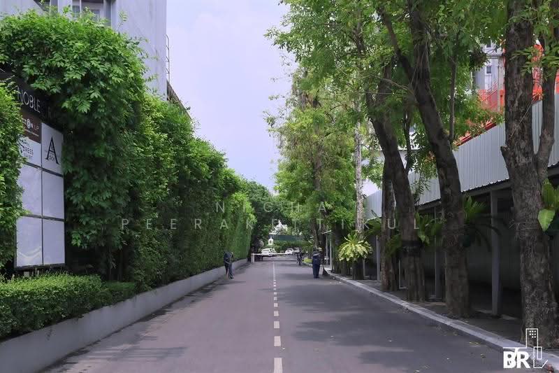 Noble Ora, Bangkok, Soi Sukhumvit 55, Sukhumvit Road, Khlong Tan Nua, Watthana, Bangkok, 2 Bedrooms, 108 sqm, Condo For Rent, by Nicha Peerakittikul, 500507577 - DDproperty.com