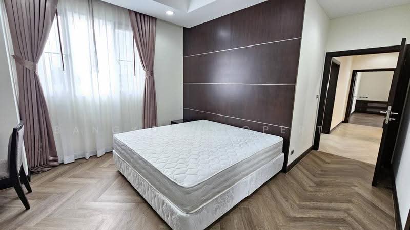Grand Mercure Bangkok Asoke Residence, Bangkok, 50 5 Soi Sukhumvit 19, Khlong Tan Nua, Watthana, Bangkok, 3 Bedrooms, 100 sqm, Condo For Rent, by BANGKOK PROPERTY AGENTS, 500507595 - DDproperty.com