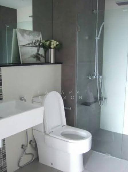 Urbano Absolute Sathon-Taksin, Bangkok, 345 Charoen Nakhon 14/2 Alley, Khlong Ton Sai, Khlong San, Bangkok, 1 Bedroom, 30 sqm, Condo For Rent, by Tanapat Sakonsontised, 500507606 - DDproperty.com