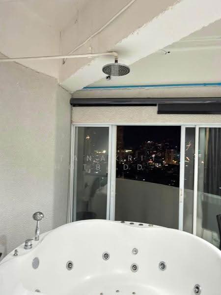 Witthayu Complex, Bangkok, 1673 New Petchaburi Road, Makkasan, Ratchathewi, Bangkok, 1 Bedroom, 90 sqm, Condo For Rent, by Tanakrit Chotbuddkayan, 500507620 - DDproperty.com