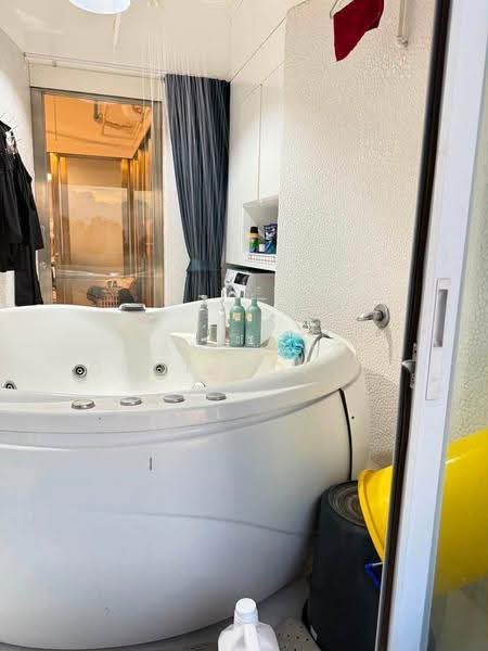 Witthayu Complex, Bangkok, 1673 New Petchaburi Road, Makkasan, Ratchathewi, Bangkok, 1 Bedroom, 90 sqm, Condo For Rent, by Tanakrit Chotbuddkayan, 500507620 - DDproperty.com