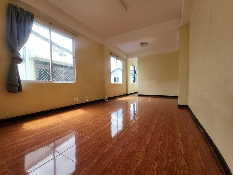 2-story Townhouse Ladprao 41, Yeak 18, Bangkok, Chan Kasem, Chatuchak, Bangkok, 5 Bedrooms, 450 sqm, Townhouse For Rent, by NR agent, 500507623 - DDproperty.com