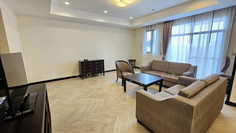 Grand Mercure Bangkok Asoke Residence, Bangkok, 50 5 Soi Sukhumvit 19, Khlong Tan Nua, Watthana, Bangkok, 3 Bedrooms, 220 sqm, Condo For Rent, by BANGKOK PROPERTY AGENTS, 500507630 - DDproperty.com