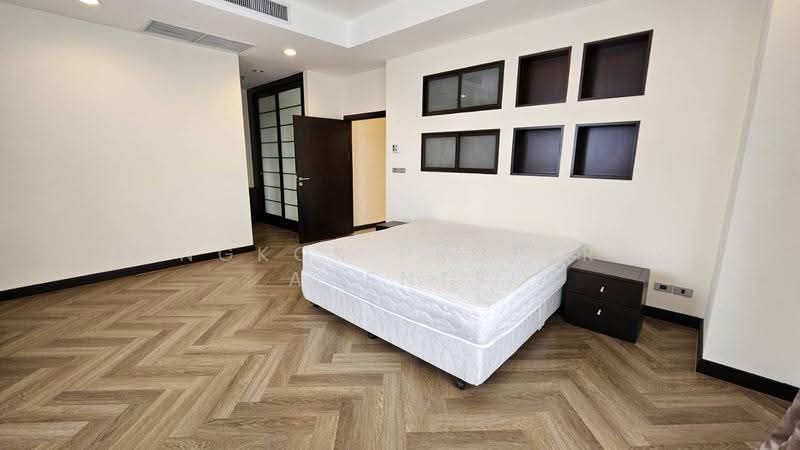 Grand Mercure Bangkok Asoke Residence, Bangkok, 50 5 Soi Sukhumvit 19, Khlong Tan Nua, Watthana, Bangkok, 3 Bedrooms, 220 sqm, Condo For Rent, by BANGKOK PROPERTY AGENTS, 500507630 - DDproperty.com