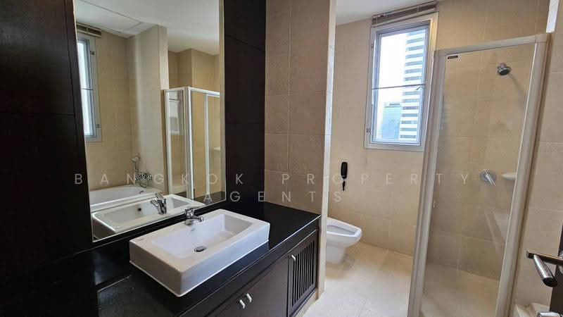 Grand Mercure Bangkok Asoke Residence, Bangkok, 50 5 Soi Sukhumvit 19, Khlong Tan Nua, Watthana, Bangkok, 3 Bedrooms, 220 sqm, Condo For Rent, by BANGKOK PROPERTY AGENTS, 500507630 - DDproperty.com