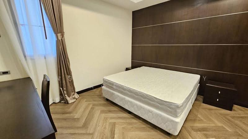 Grand Mercure Bangkok Asoke Residence, Bangkok, 50 5 Soi Sukhumvit 19, Khlong Tan Nua, Watthana, Bangkok, 3 Bedrooms, 220 sqm, Condo For Rent, by BANGKOK PROPERTY AGENTS, 500507630 - DDproperty.com