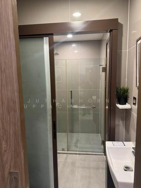 IDEO Mobi Asoke, Bangkok, New Petchaburi Road, Bang Kapi, Huai Khwang, Bangkok, 2 Bedrooms, 56 sqm, Condo For Rent, by Juthabhorn Uppachit (Amy), 500507679 - DDproperty.com