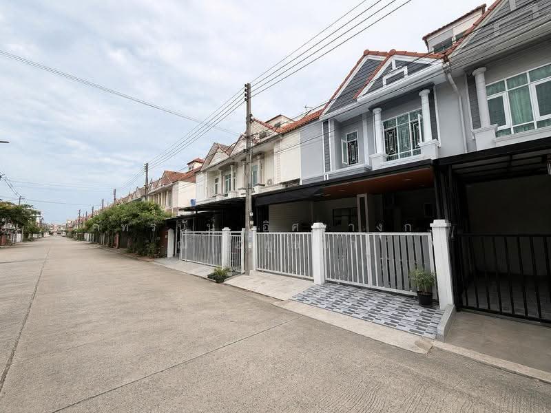 Baan Mantakarn Rangsit-Lumlukka Klong 4 : บ้านมัณฑกานต์ รังสิต-ลำลูกกา คลอง 4, ปทุมธานี, ถนน ไสวประชาราษฎร์, ลาดสวาย, ลำลูกกา, ปทุมธานี, 89 ตร.ม., ทาวน์เฮ้าส์ ขาย, โดย ภัทรนัน อิศรางกูร ณ อยุธยา, 500507689 - DDproperty.com