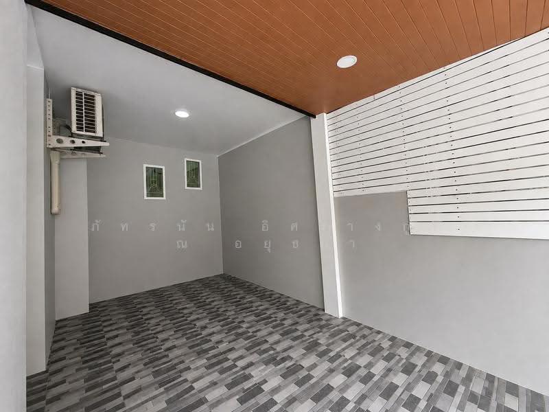 Baan Mantakarn Rangsit-Lumlukka Klong 4 : บ้านมัณฑกานต์ รังสิต-ลำลูกกา คลอง 4, ปทุมธานี, ถนน ไสวประชาราษฎร์, ลาดสวาย, ลำลูกกา, ปทุมธานี, 89 ตร.ม., ทาวน์เฮ้าส์ ขาย, โดย ภัทรนัน อิศรางกูร ณ อยุธยา, 500507689 - DDproperty.com