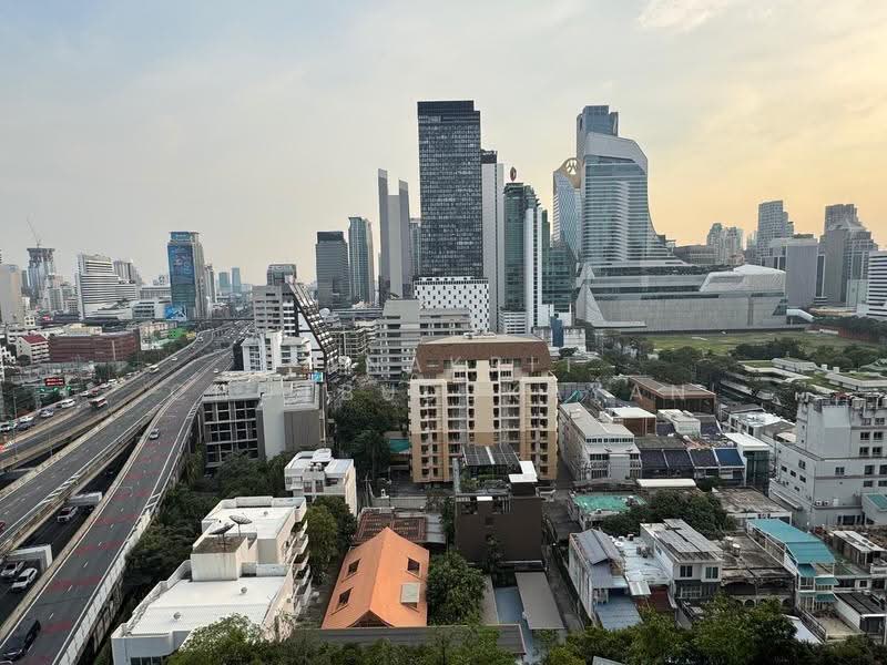 Life One Wireless, Bangkok, 1 Wireless Road, Lumphini, Pathum Wan, Bangkok, 1 Bedroom, 35 sqm, Condo For Rent, by Tanakrit Chotbuddkayan, 500507701 - DDproperty.com