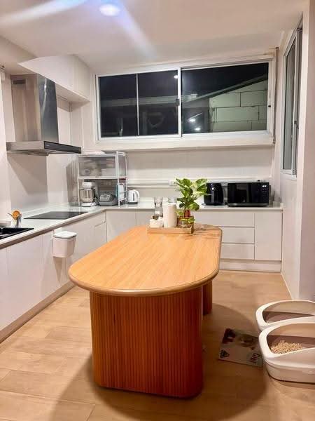 Baan Yucharoen 779, Bangkok, 779 Soi Mu Ban Yu Charoen, Huai Khwang, Bangkok, 3 Bedrooms, 180 sqm, Townhouse For Sale, by Connex Property, 500507714 - DDproperty.com