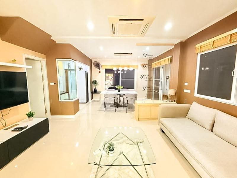 Modern House for Sale Thung Klom Tan Man 3Bed Fully Furnished, Chon Buri (Pattaya), Bang Lamung, Bang Lamung (Pattaya), Chon Buri (Pattaya), 3 Bedrooms, 200 sqm, Single Detached House For Sale, by PLC real estate, 500507734 - DDproperty.com