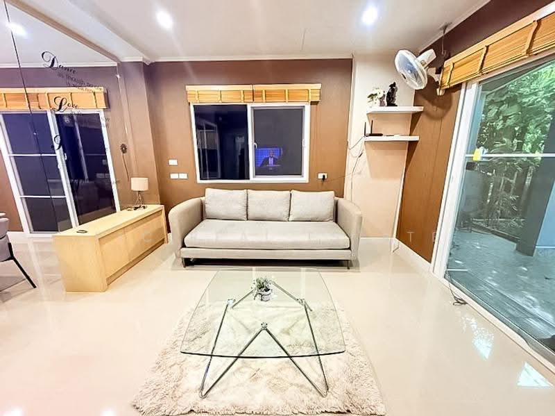 Modern House for Sale Thung Klom Tan Man 3Bed Fully Furnished, Chon Buri (Pattaya), Bang Lamung, Bang Lamung (Pattaya), Chon Buri (Pattaya), 3 Bedrooms, 200 sqm, Single Detached House For Sale, by PLC real estate, 500507734 - DDproperty.com