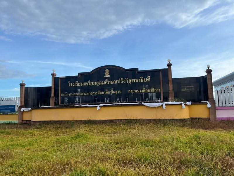 ขายที่ดินเปล่า 10 ไร่ ผังสีเขียว สวย ทำเลดี เหมาะสร้างบ้านพักอาศัย/โครงการอยู่อาศัย เมืองฉะเชิงเทรา, Chachoengsao, Khlong Preng, Muang Chachoengsao, Chachoengsao, , 16,000 sqm, Land For Sale, by ERA Thailand, 500507741 - DDproperty.com