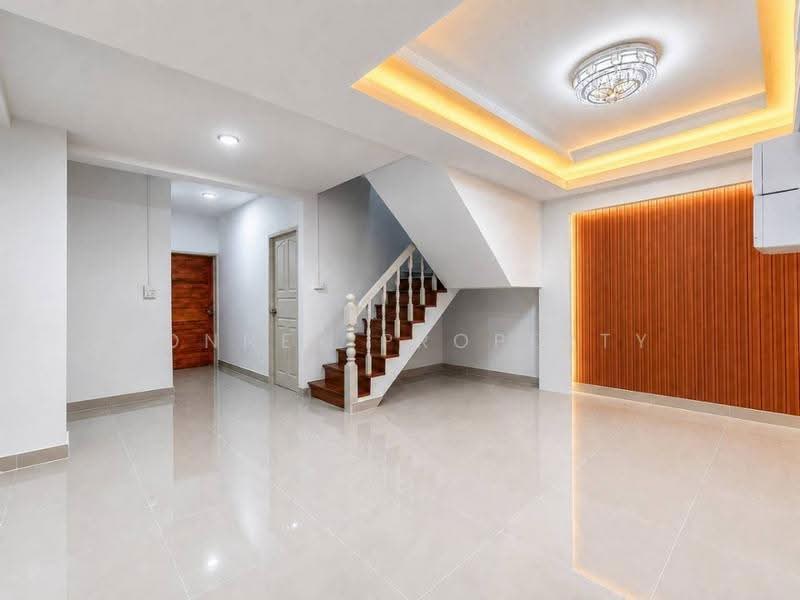 Moobaan Baan Saeng Tawan Rangsit-Nakhon Nayok Khlong 11 Road, Pathum Thani, Rangsit-Nakhon Nayok Road, Bung Nam Rak, Thanyaburi, Pathum Thani, 4 Bedrooms, 21 sqm, Townhouse For Sale, by Connex Property, 500507755 - DDproperty.com