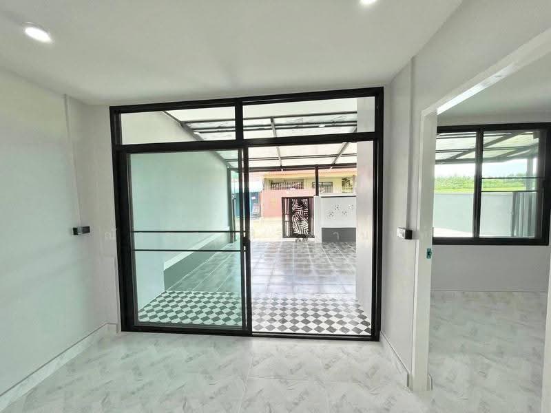 Baan Pruksa 4 Nakornchaisri, Nakhon Pathom, Daothong Road, Lan Tak Fa, Nakhon Chai Sri, Nakhon Pathom, 2 Bedrooms, 90 sqm, Single Detached House For Sale, by ณัฐยา ศิริฐานนท์, 500507759 - DDproperty.com