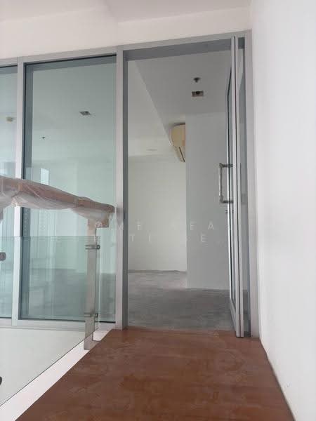 My Resort Bangkok, Bangkok, 1724 Petchaburi Road, Bang Kapi, Huai Khwang, Bangkok, 2 Bedrooms, 195 sqm, Condo For Sale, by HOME Real Estate Service, 500507783 - DDproperty.com