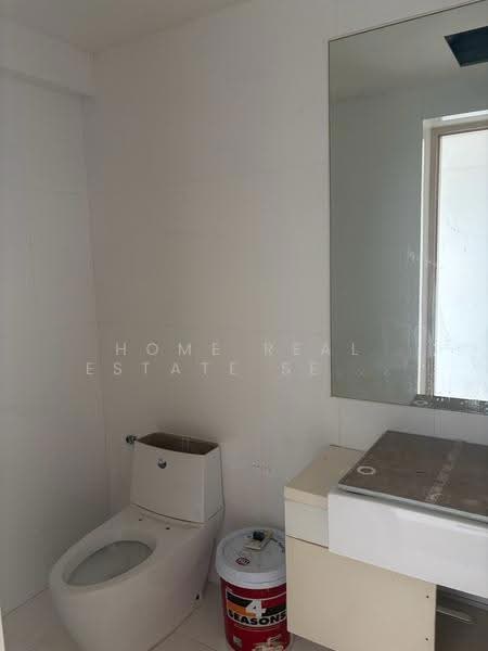 My Resort Bangkok, Bangkok, 1724 Petchaburi Road, Bang Kapi, Huai Khwang, Bangkok, 2 Bedrooms, 195 sqm, Condo For Sale, by HOME Real Estate Service, 500507783 - DDproperty.com