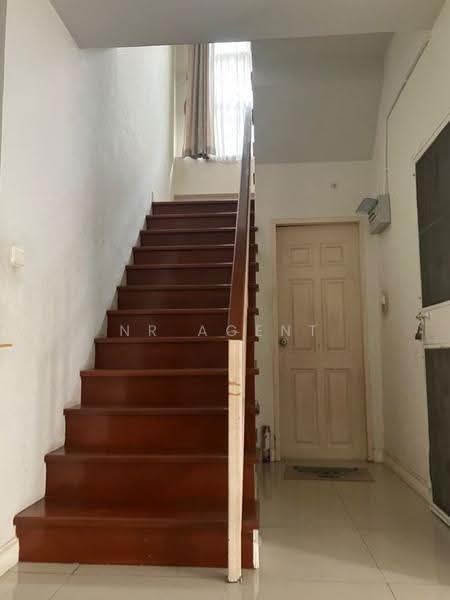 Kunasiri Buathong 4, Nonthaburi, Ban Kluai-Sai Noi, Bang Khu Rat, Bang Bua Thong, Nonthaburi, 4 Bedrooms, 140 sqm, Semi-Detached House (Twin House) For Sale, by NR AGENT, 500507811 - DDproperty.com