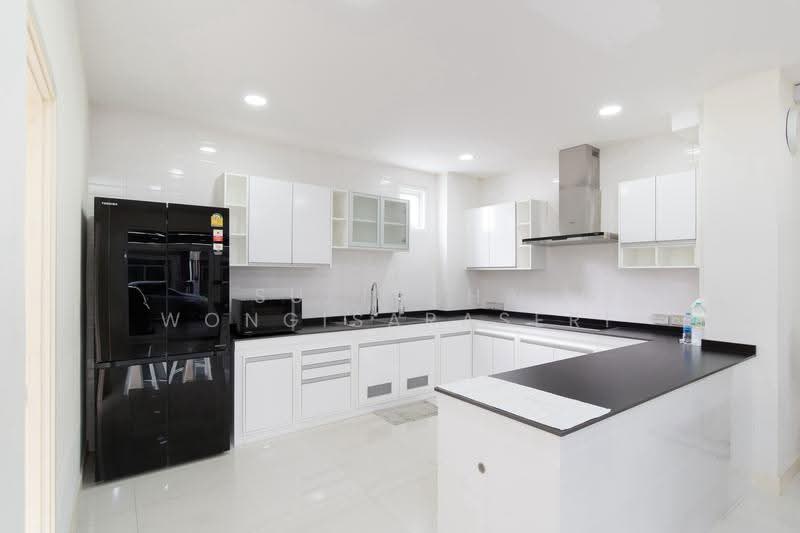 undefined, Bangkok, Bang Pong Pang, Yan Nawa, Bangkok, 3 Bedrooms, 263 sqm, Townhouse For Rent, by Supitcha Wongisaraseri, 500507820 - DDproperty.com