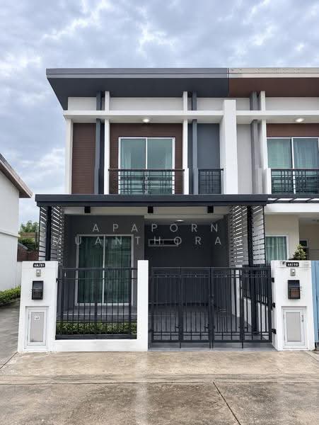ขายทาวน์โฮม2ชั้นหลังมุม หมู่บ้านพฤกษาทาวน์ เน็กซ์ ปิ่นเกล้า–สาย 4 รีโนเวทใหม่ ราคาถูกสุดในโครงการ, Nakhon Pathom, Krathum Lom, Sam Phran, Nakhon Pathom, 3 Bedrooms, 100 sqm, Townhouse For Sale, by Apaporn Muanthorani, 500507877 - DDproperty.com