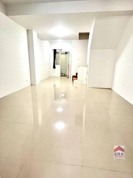 Family City Pantong, Chon Buri (Pattaya), 81/449 Moo 8, Map Pong, Phan Thong, Chon Buri (Pattaya), 2 Bedrooms, 74 sqm, Townhouse For Sale, by Pronthip Wattanasatiengul, 500507881 - DDproperty.com