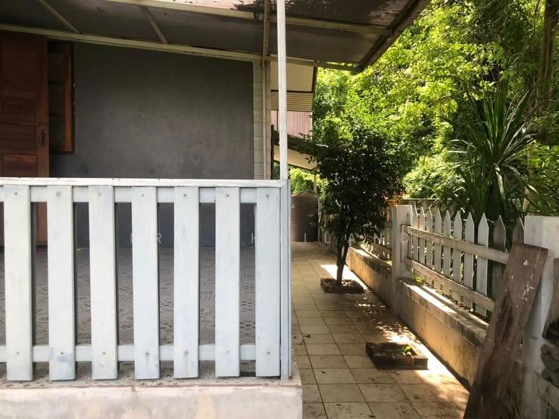 บ้านทรงสวย บรรยากาศดี มีต้นไม้ใหญ่ พิกัดอรัญญิก, Phitsanulok, Aranyik, Muang Phitsanulok, Phitsanulok, 2 Bedrooms, 208 sqm, Single Detached House For Sale, by ERA Thailand, 500507891 - DDproperty.com