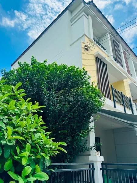 Baan Klang Muang Urbanion Kaset - Nawamin 2, Bangkok, Lat Pla Khao Road, Anusaowari, Bang Khen, Bangkok, 3 Bedrooms, 170 sqm, Townhouse For Sale, by Connex Property, 500507898 - DDproperty.com