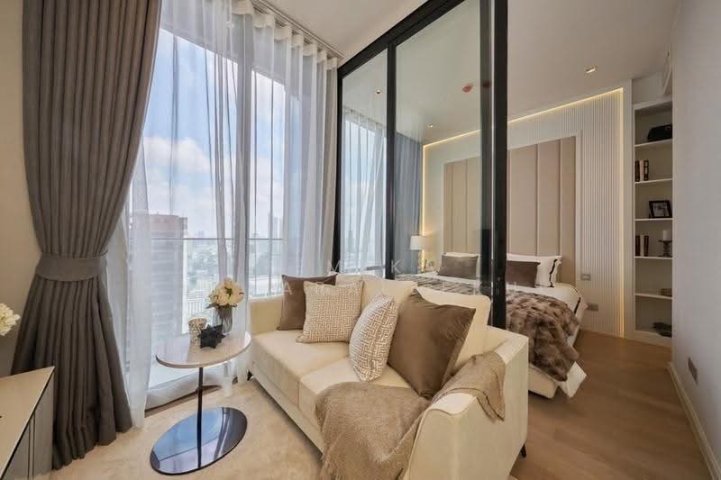 ASHTON Silom, Bangkok, 166 Silom Road, Bang Rak, Bangkok, 1 Bedroom, 33 sqm, Condo For Sale, by Pemika Aukkaraleekul, 500507923 - DDproperty.com