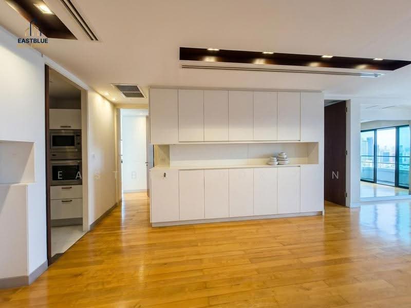 Sathorn Gardens, Bangkok, 39 South Sathorn Road, Thung Maha Mek, Sathon, Bangkok, 3 Bedrooms, 230 sqm, Condo For Sale, by Eastblue Horizon, 500507927 - DDproperty.com