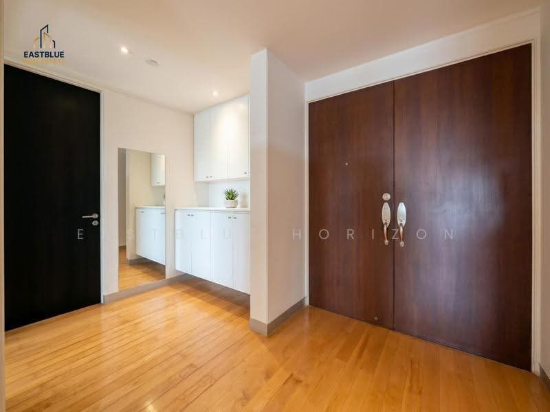 Sathorn Gardens, Bangkok, 39 South Sathorn Road, Thung Maha Mek, Sathon, Bangkok, 3 Bedrooms, 230 sqm, Condo For Sale, by Eastblue Horizon, 500507927 - DDproperty.com