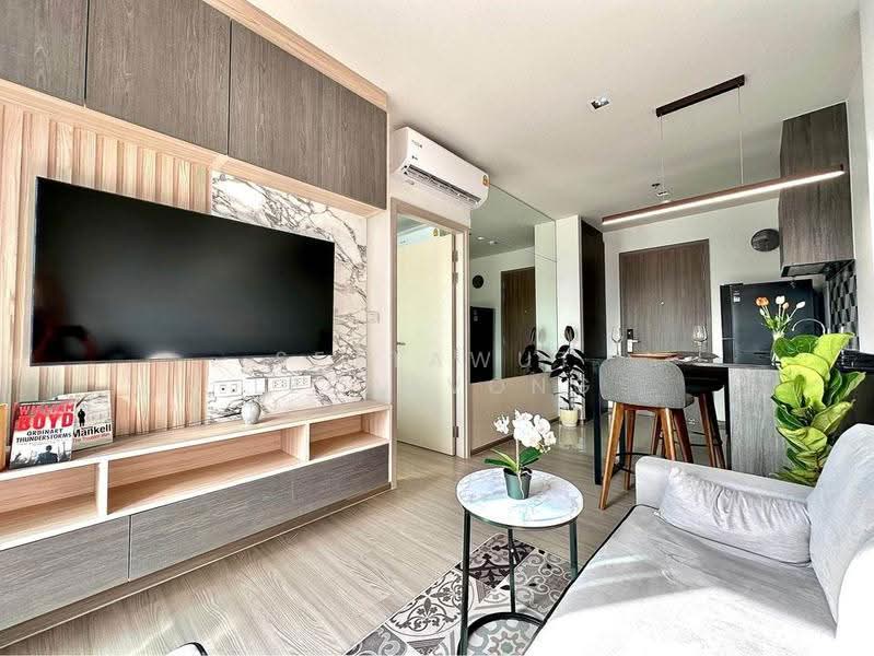 The Base Phetchaburi-Thonglor, Bangkok, Phetchaburi Rd, Bang Kapi, Huai Khwang, Bangkok, 1 Bedroom, 33 sqm, Condo For Sale, by Settawut Leenavong, 500507929 - DDproperty.com