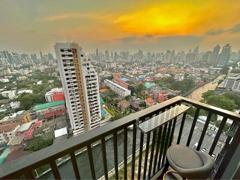 The Base Phetchaburi-Thonglor, Bangkok, Phetchaburi Rd, Bang Kapi, Huai Khwang, Bangkok, 1 Bedroom, 33 sqm, Condo For Sale, by Settawut Leenavong, 500507929 - DDproperty.com