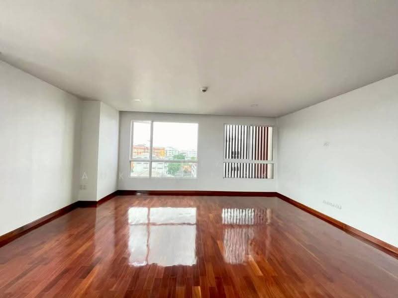C Style Condominium Ratchada 18, Bangkok, Soi 18, Ratchadaphisek Road, Samsen Nok, Huai Khwang, Bangkok, 1 Bedroom, 59 sqm, Condo For Sale, by Pemika Aukkaraleekul, 500507946 - DDproperty.com