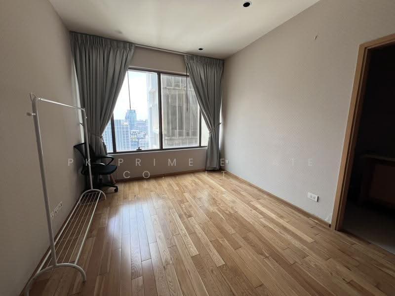 The Emporio Place, Bangkok, 93 Soi Sukhumvit 24, Sukhumvit Road, Khong Tan, Khlong Toei, Bangkok, 3 Bedrooms, 161 sqm, Condo For Sale, by PK PRIME ESTATE Co., Ltd., 500507959 - DDproperty.com