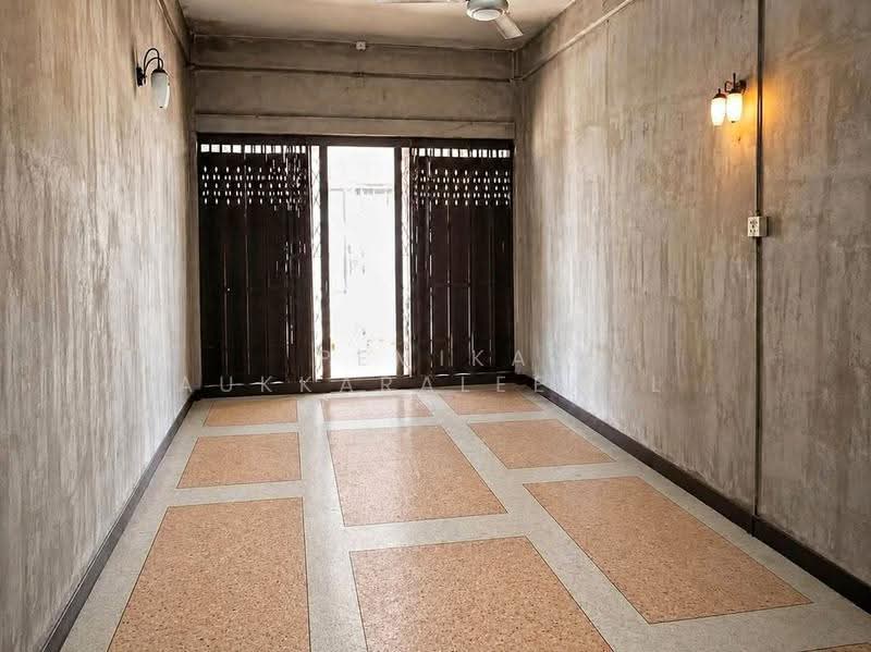 3-BR House, Bangkok, Pathum Wan, Bangkok, 3 Bedrooms, 120 sqm, Single Detached House For Sale, by Pemika Aukkaraleekul, 500507962 - DDproperty.com