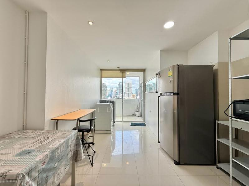 Fifty Fifth Tower, Bangkok, 84 Soi Sukhumvit 55, Sukhumvit Road, Khlong Tan Nua, Watthana, Bangkok, 3 Bedrooms, 170 sqm, Condo For Rent, by Bangkok Residential, 500507978 - DDproperty.com