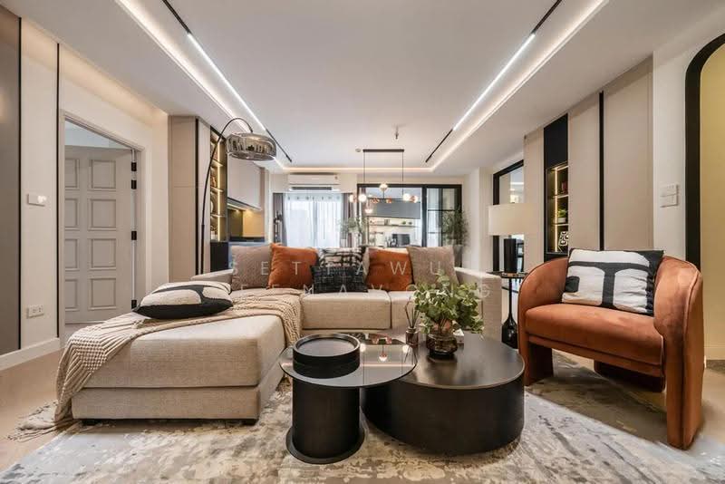 Fifty Fifth Tower, Bangkok, 84 Soi Sukhumvit 55, Sukhumvit Road, Khlong Tan Nua, Watthana, Bangkok, 4 Bedrooms, 165 sqm, Condo For Sale, by Settawut Leenavong, 500507979 - DDproperty.com