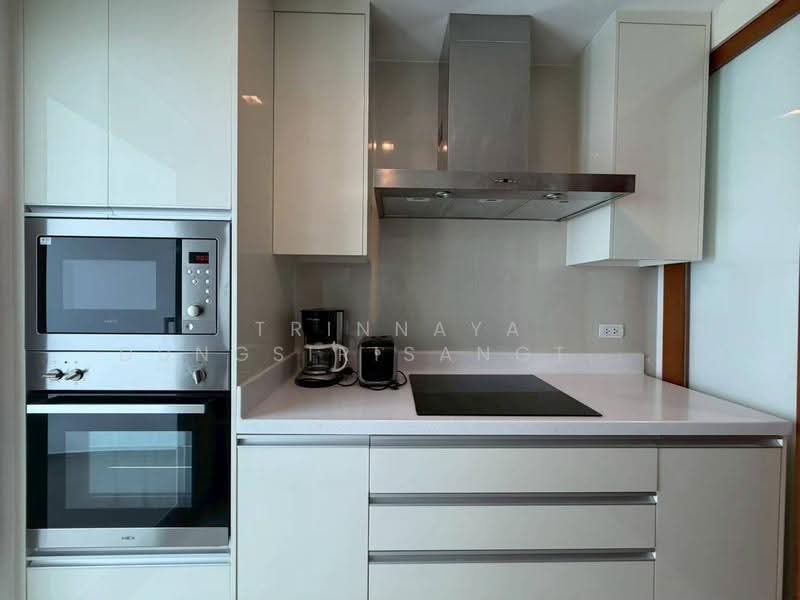 GM Serviced Apartment, Bangkok, 47 Soi Sukhumvit 20, Khlong Toei, Bangkok, 2 Bedrooms, 110 sqm, Apartment For Rent, by Trinnaya Dungsirisangthong, 500507983 - DDproperty.com