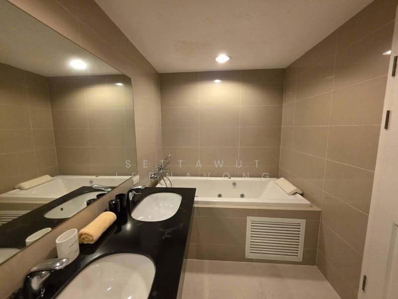 Belle Grand Rama 9, Bangkok, 131 Rama 9 Road, Huai Khwang, Bangkok, 5 Bedrooms, 206 sqm, Condo For Rent, by Settawut Leenavong, 500507986 - DDproperty.com