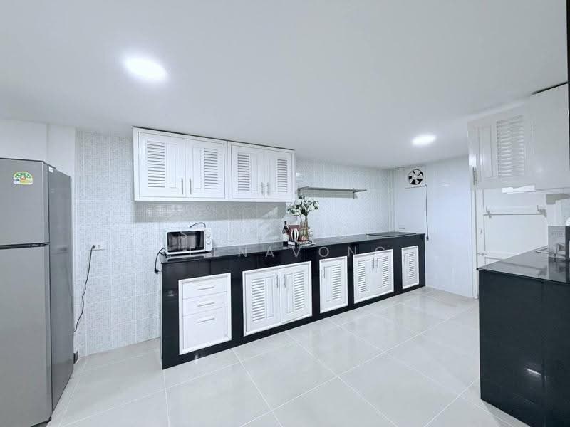 บ้าน 6-ห้องนอน, กรุงเทพ, สามเสนนอก, ห้วยขวาง, กรุงเทพ, 450 ตร.ม., บ้านเดี่ยว ให้เช่า, โดย Settawut Leenavong, 500508012 - DDproperty.com