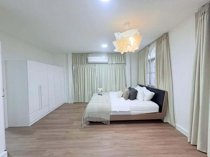 บ้าน 6-ห้องนอน, กรุงเทพ, สามเสนนอก, ห้วยขวาง, กรุงเทพ, 450 ตร.ม., บ้านเดี่ยว ให้เช่า, โดย Settawut Leenavong, 500508012 - DDproperty.com