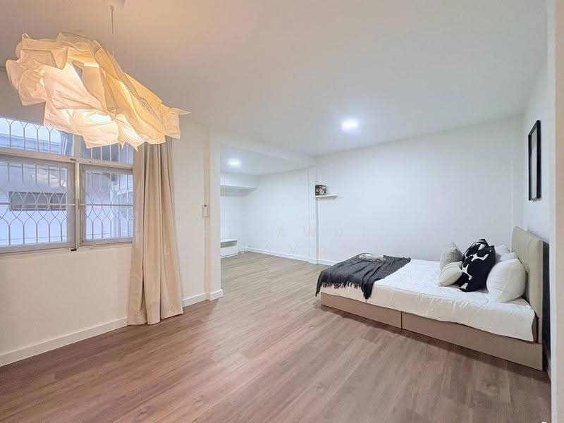 บ้าน 6-ห้องนอน, กรุงเทพ, สามเสนนอก, ห้วยขวาง, กรุงเทพ, 450 ตร.ม., บ้านเดี่ยว ให้เช่า, โดย Settawut Leenavong, 500508012 - DDproperty.com