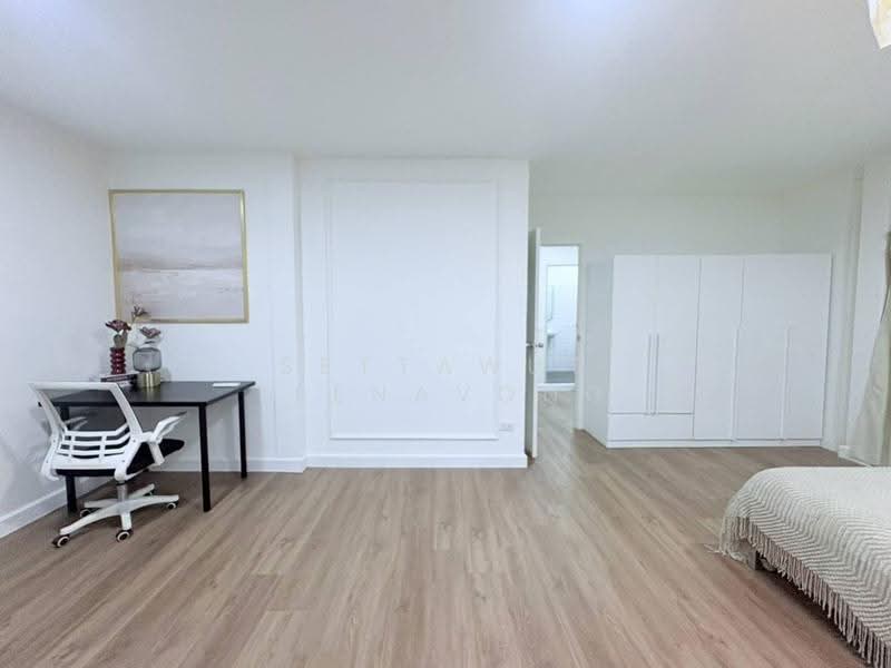 บ้าน 6-ห้องนอน, กรุงเทพ, สามเสนนอก, ห้วยขวาง, กรุงเทพ, 450 ตร.ม., บ้านเดี่ยว ให้เช่า, โดย Settawut Leenavong, 500508012 - DDproperty.com