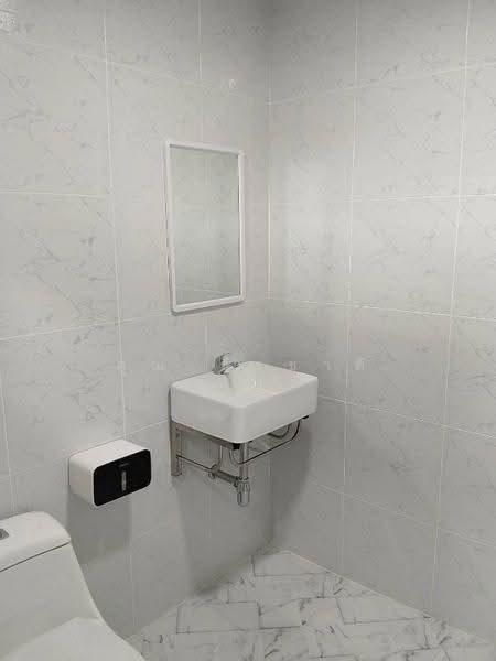 Townhome for rent near Nong Hoi bus station : ทาวน์โฮม3 ชั้น ใกล้ขนส่งหนองหอย เชียงใหม่, เชียงใหม่, หนองหอย, เมืองเชียงใหม่, เชียงใหม่, 180 ตร.ม., ทาวน์เฮ้าส์ ให้เช่า, โดย คุณ ธีรชาติ, 500508023 - DDproperty.com