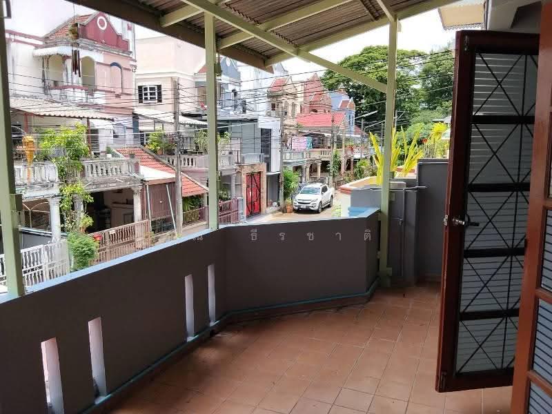 Townhome for rent near Nong Hoi bus station, Chiang Mai, Nong Hoi, Muang Chiang Mai, Chiang Mai, 4 Bedrooms, 180 sqm, Townhouse For Rent, by คุณ ธีรชาติ, 500508023 - DDproperty.com