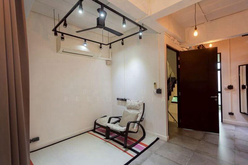 The Park Lane 22, Bangkok, 42 Soi Pridi Banomyong 45, Khlong Tan Nua, Watthana, Bangkok, 3 Bedrooms, 280 sqm, Townhouse For Rent, by Bangkok Residential, 500508025 - DDproperty.com