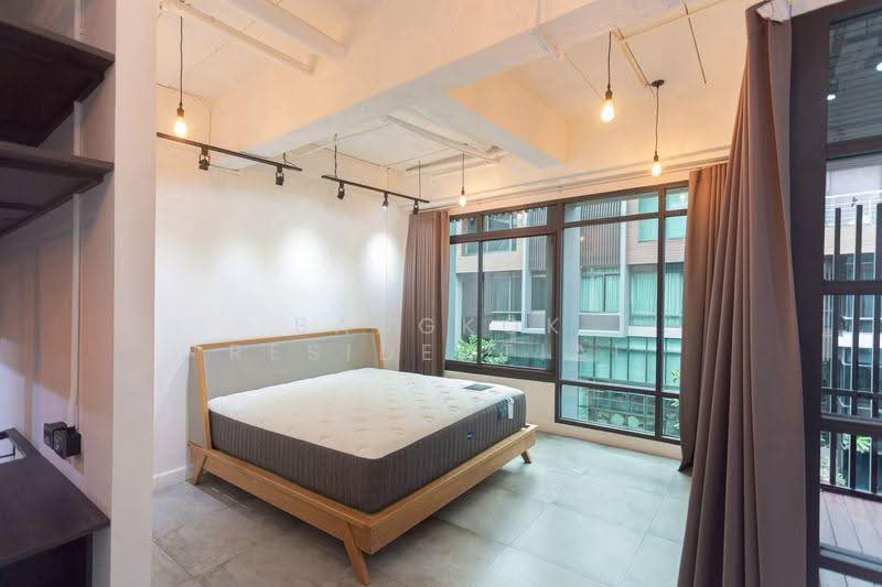 The Park Lane 22, Bangkok, 42 Soi Pridi Banomyong 45, Khlong Tan Nua, Watthana, Bangkok, 3 Bedrooms, 280 sqm, Townhouse For Rent, by Bangkok Residential, 500508025 - DDproperty.com